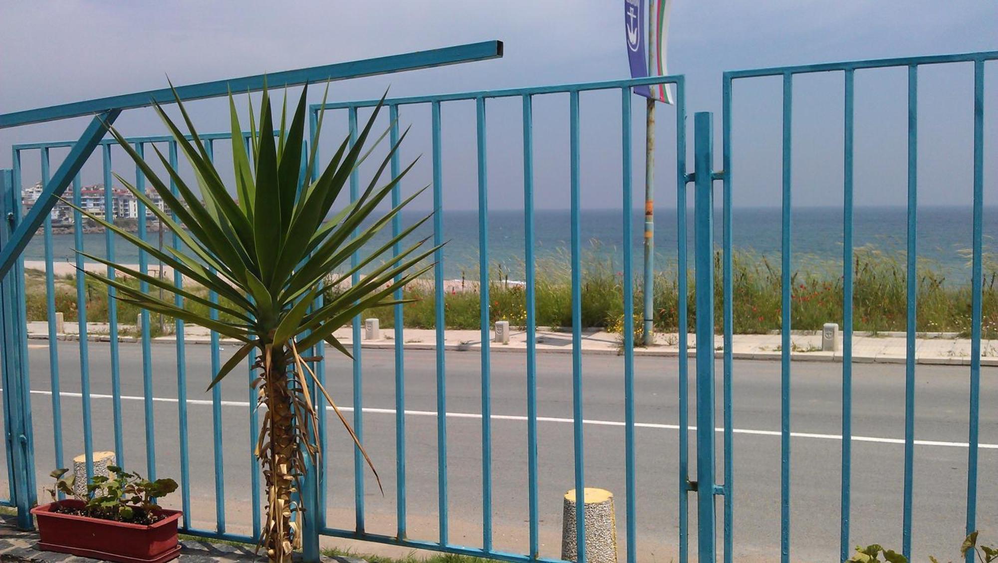 Hotel Lozite Sozopol Exteriör bild