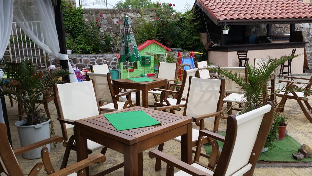 Hotel Lozite Sozopol Exteriör bild